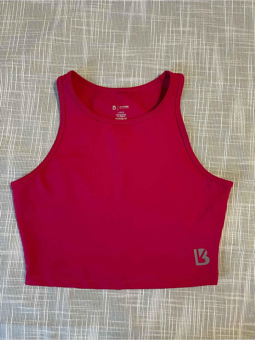 BuffBunny Fuchsia Performance Crop Tank, Size L